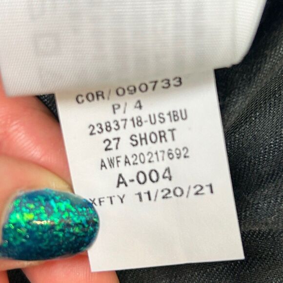 Abercrombie Curve Love Ultra High Rise Straight Jeans Black Distressed 4 Short - Picture 12 of 14